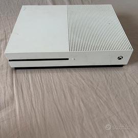 Xbox one S 500gb non funzionante