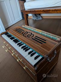 Harmonium Bina