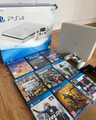 PS4 500 GB bianca + 2 Controller + 10 Giochi