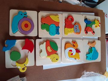 puzzle in legno laccato.
