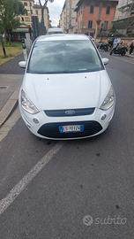 S-Max 2.0 tdci Business 163cv powershift