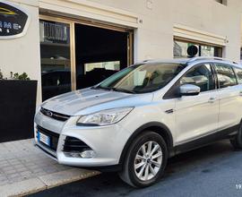 Ford Kuga TDCI 150 CV S&S 4WD Powershift Titanium