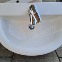 Lavandino + miscelatore Ideal Standard