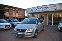 volkswagen-touran-2-0-ecofuel-7-posti