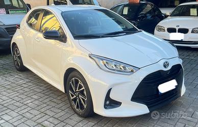TOYOTA YARIS 1.5 HYBRID (BENZINA/ELETTRICA) - CAMB
