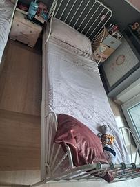 Armadi e letti bambina