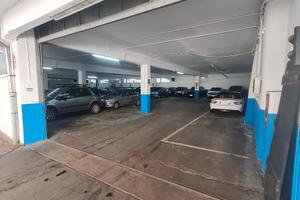 Posto auto/moto in autorimessa sorvegliata