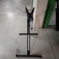 cavalletto per manutenzione bici
