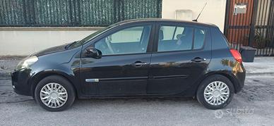 Clio 3 anno 2010 1.2 benzina/gpl 75 cavalli