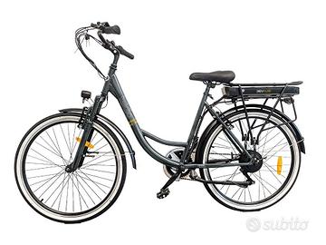 bicicletta con pedalata assistita come nuova
