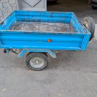 Carrello rimorchio per auto