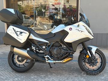 Honda NT 1100 TRAVEL 2024
