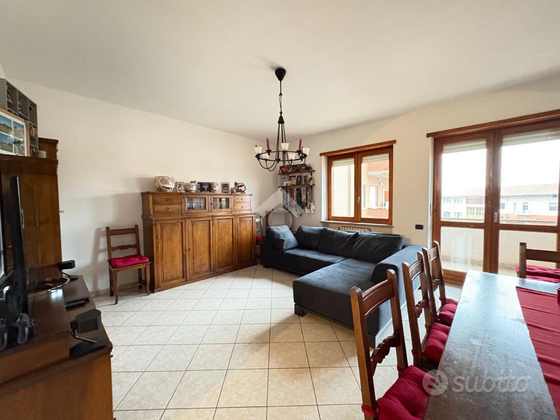 4 LOCALI A ROMANO CANAVESE - Vista 4