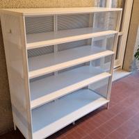 Mobile libreria a giorno