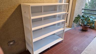 Mobile libreria a giorno