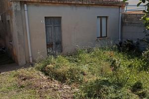 Vendita casa indipendente da ristrutturare