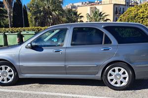 LANCIA LYBRA 1.9 JTD SW EMBLEMA