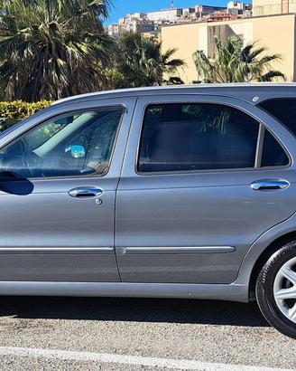 LANCIA LYBRA 1.9 JTD SW EMBLEMA
