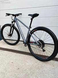 rockrider explorer 520