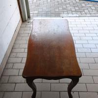 tavolino da soggiorno in legno di noce