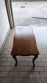 tavolino da soggiorno in legno di noce