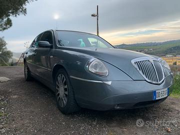 Lancia thesis