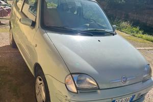 Fiat 600 seicento