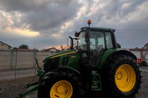 John deere 6100M