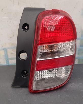 Fanale Stop DX Nissan Micra K13