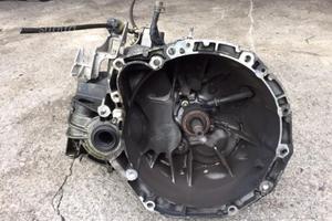 Cambio Renault Scenic 04 1900cc TD F9QD8 6 M