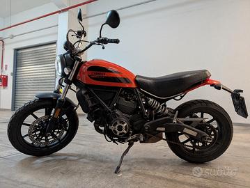 Ducati Scrambler 400 Sitxy2