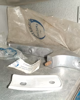 staffa portaruota scorta fabbri vespa 50 special e