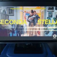 TV Samsung 22" FullHD difettato