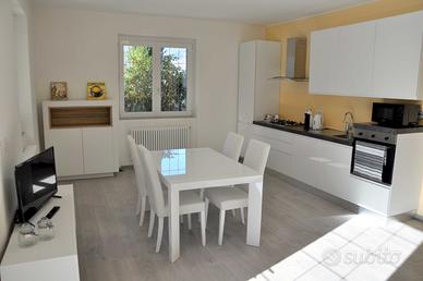 Bilocale utenze incluse per brevi/medi periodi