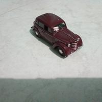 modellino auto 1/43