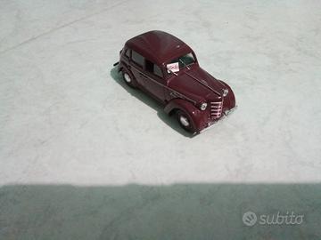 modellino auto 1/43