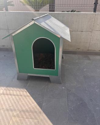 Cuccia coibentata per cani taglia grande