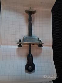 Tirante sportello posteriore Juke 1 serie 