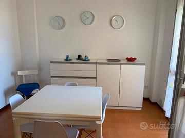 Fano annuale con due camere da letto e terrazzo