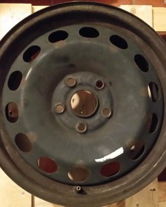 Cerchi + copricerchi R16 Volkswagen Golf