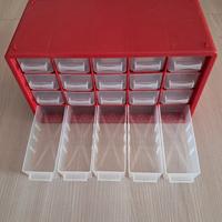 Set di valigette e contenitori porta minuteria