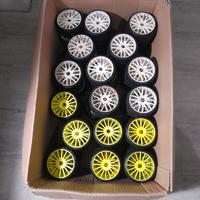 lotto 40 treni di  gomme usate  1/8 gt PMT,GRP, SP