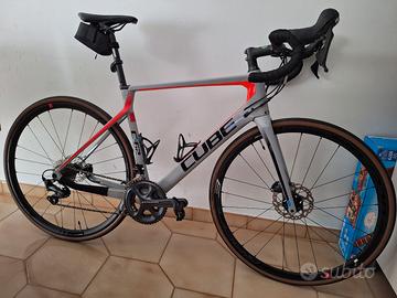 Bici da corsa Cube agree slt