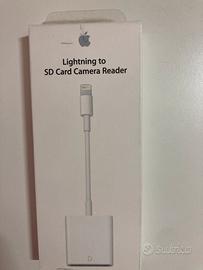 Apple Lightning to SD card reader