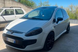 Grande punto evo sport