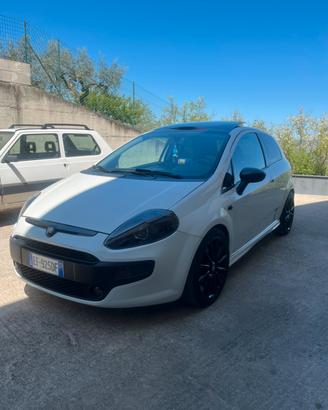 Grande punto evo sport