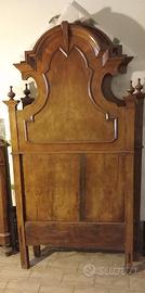 Letto matrimoniale d'epoca