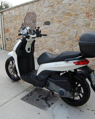 Scooter Piaggio Carnaby 300 Cruiser