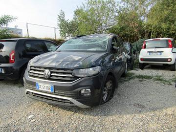 VOLKSWAGEN T-Cross 1.0 TSI