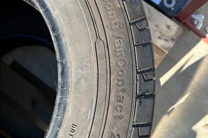 gomme 235 65 R 16 c